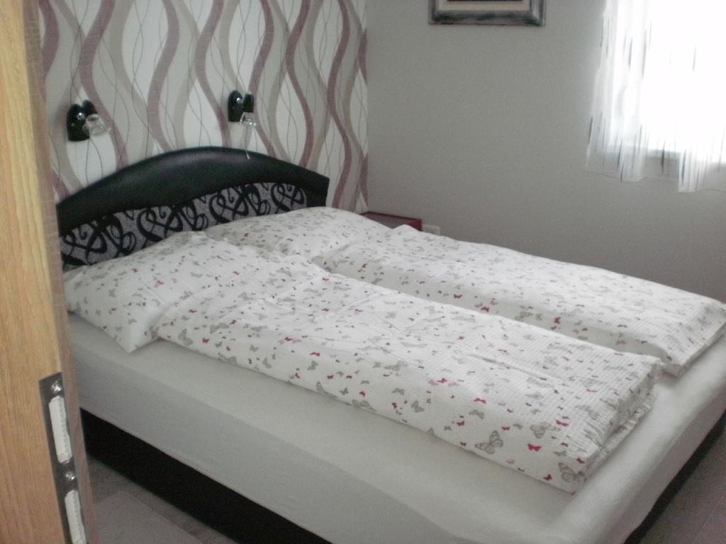 Molni Apartment บาลาตอนฟุซเฟอ ภายนอก รูปภาพ